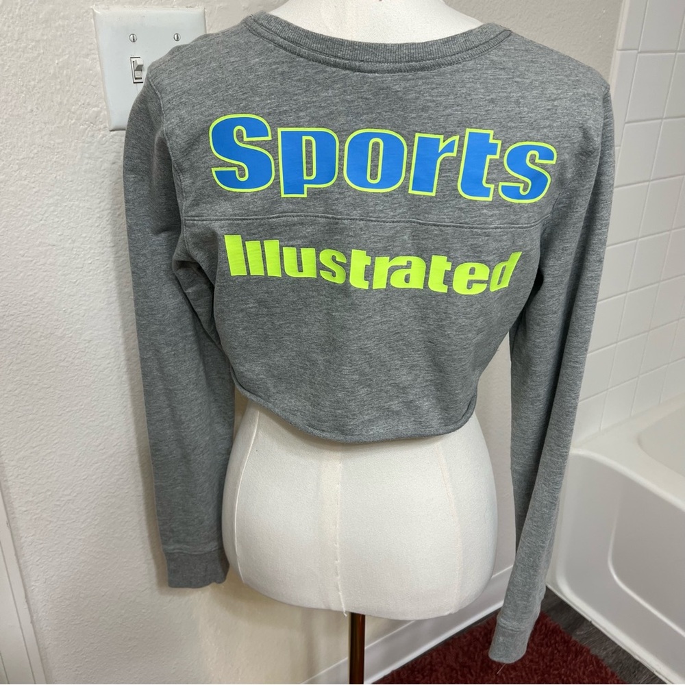 Sports Illustrated magazine gray neon yellow green crewneck crop top long sleeve